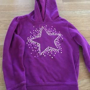 Like new Oshkosh hoodie- size 6x